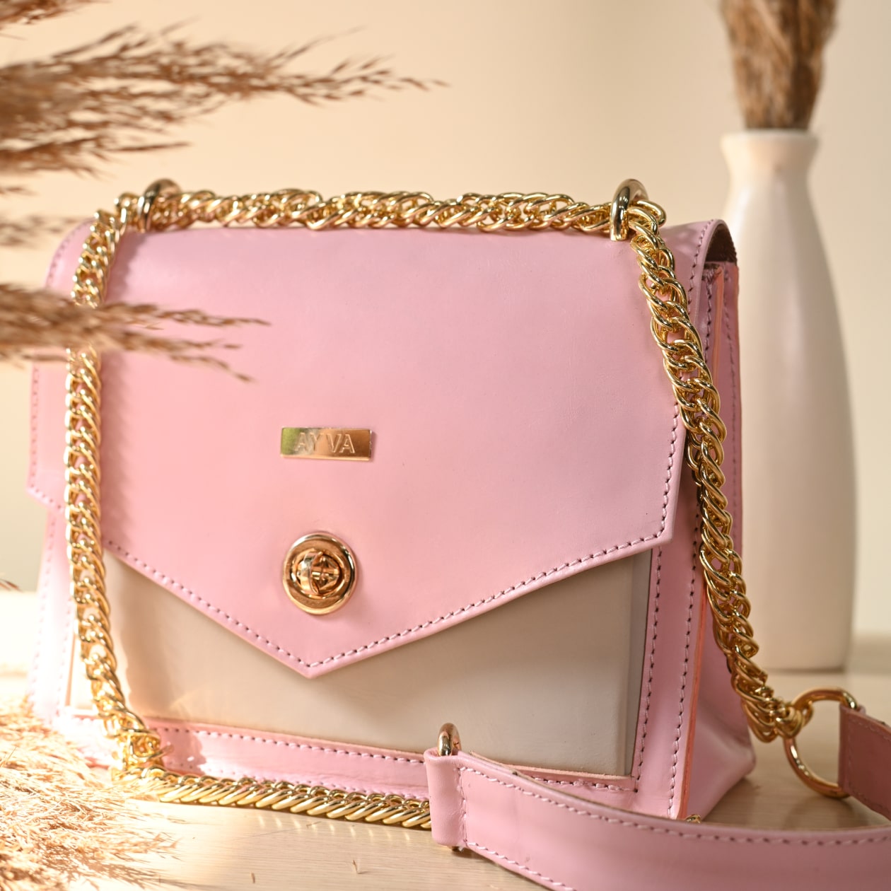 Valentino Sling Woman Handbag (Baby Pink & Beige) – Ayva International